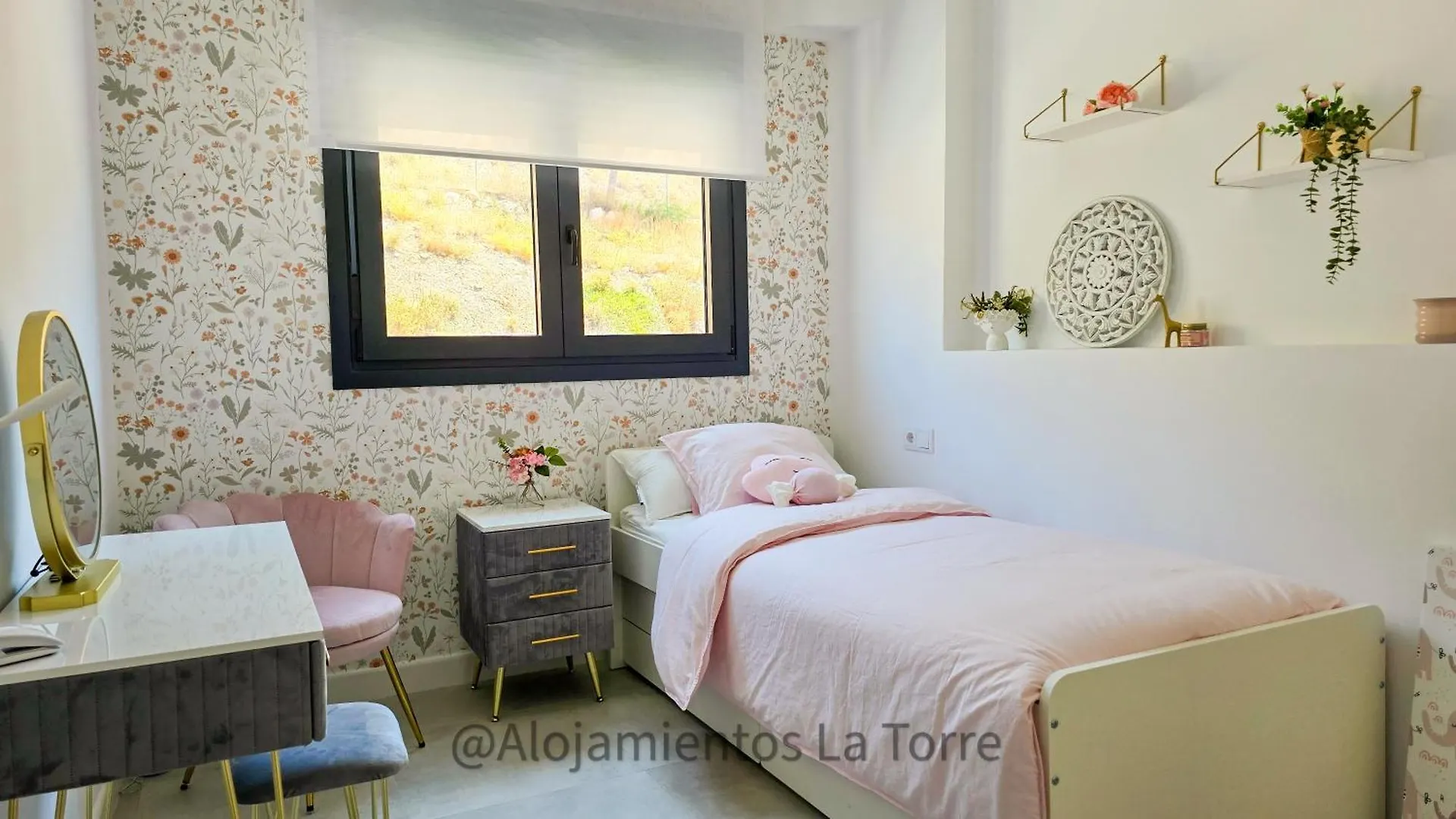 Paula Relax House - Alojamientos La Torre Velez Malaga 0*,  Spain